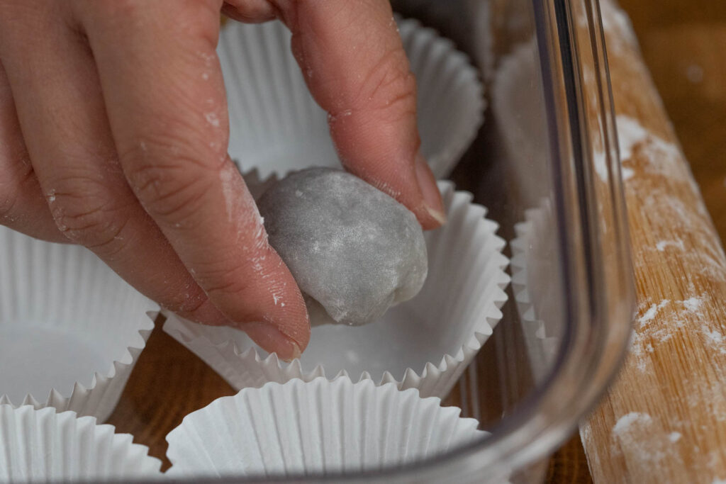 Place mochi in cupcake liner