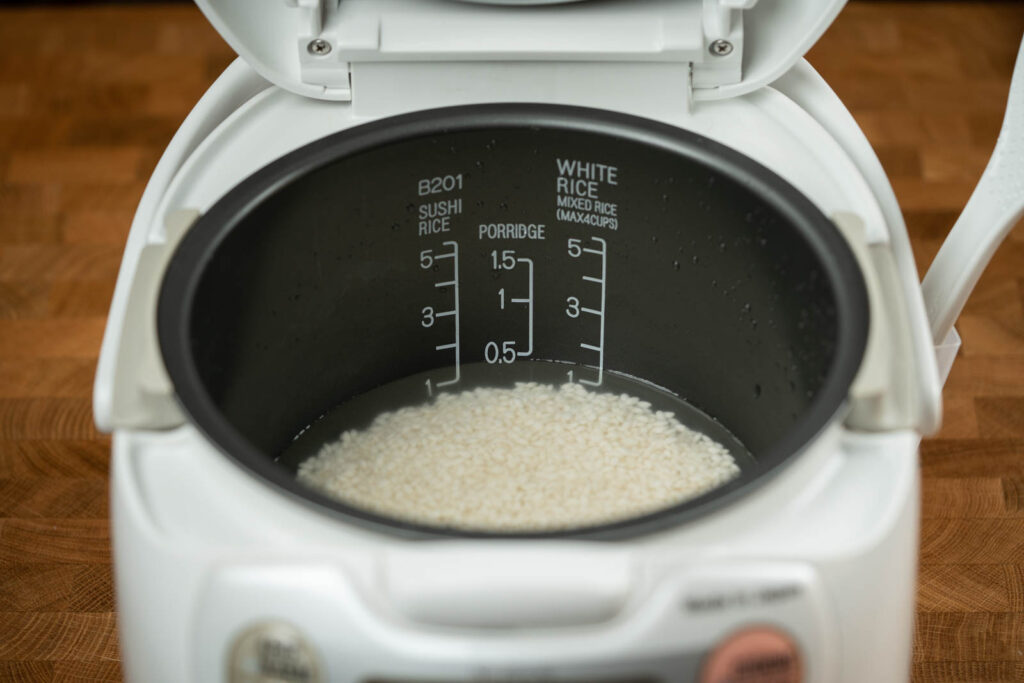 rice in cooker