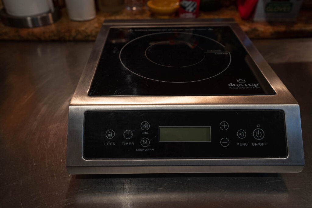 Duxtop Professional Portable Induction Cooktop