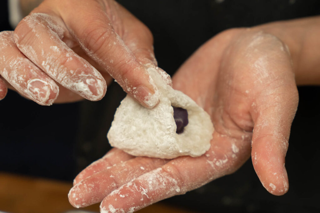 assembling daifuku mochi