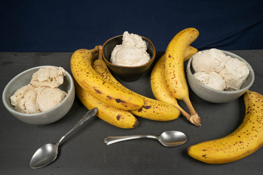 3 banana ice creams