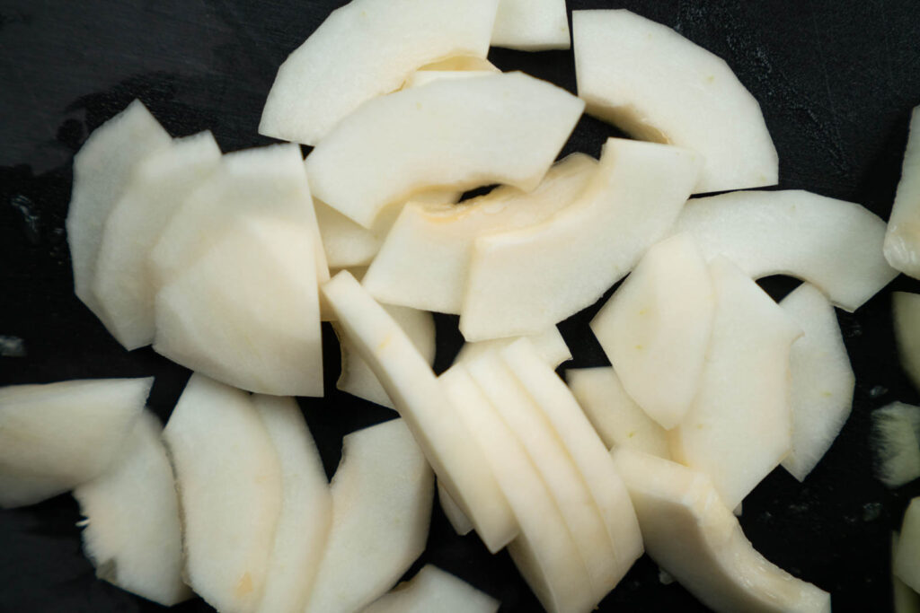 Slice sambar cucumber