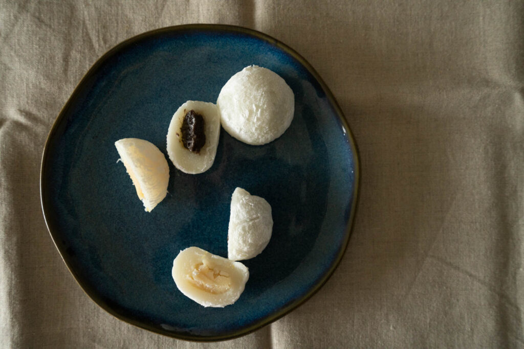 hojicha mochi, lemon mochi
