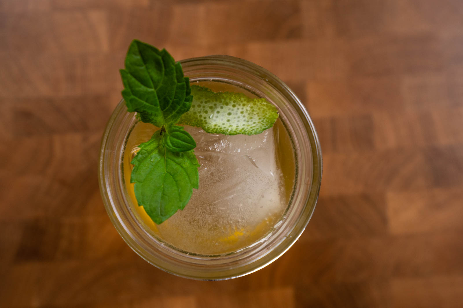 grass is greener (lemongrass) cocktail